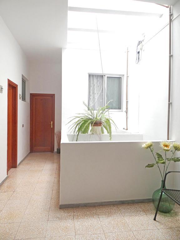 Apartamentos Dominguez Calera Zewnętrze zdjęcie